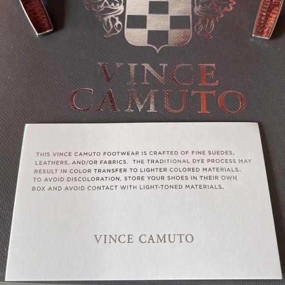 NIB Vince Camuto Revey Leather Suede Sandals Size 7.5W - Picture 8 of 9